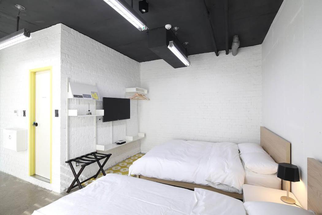 Baguni Hostel Suncheon Buitenkant foto